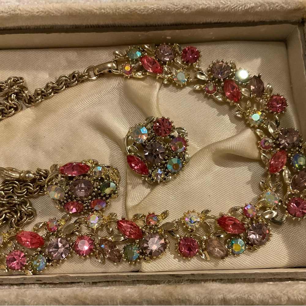 Elegant Multi-Color Gemstone Necklace and matching earrings.